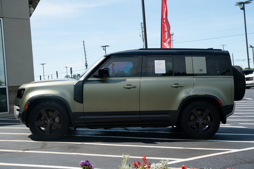 Used 2020 Land Rover Defender 110 SE AWD/4WD image 21