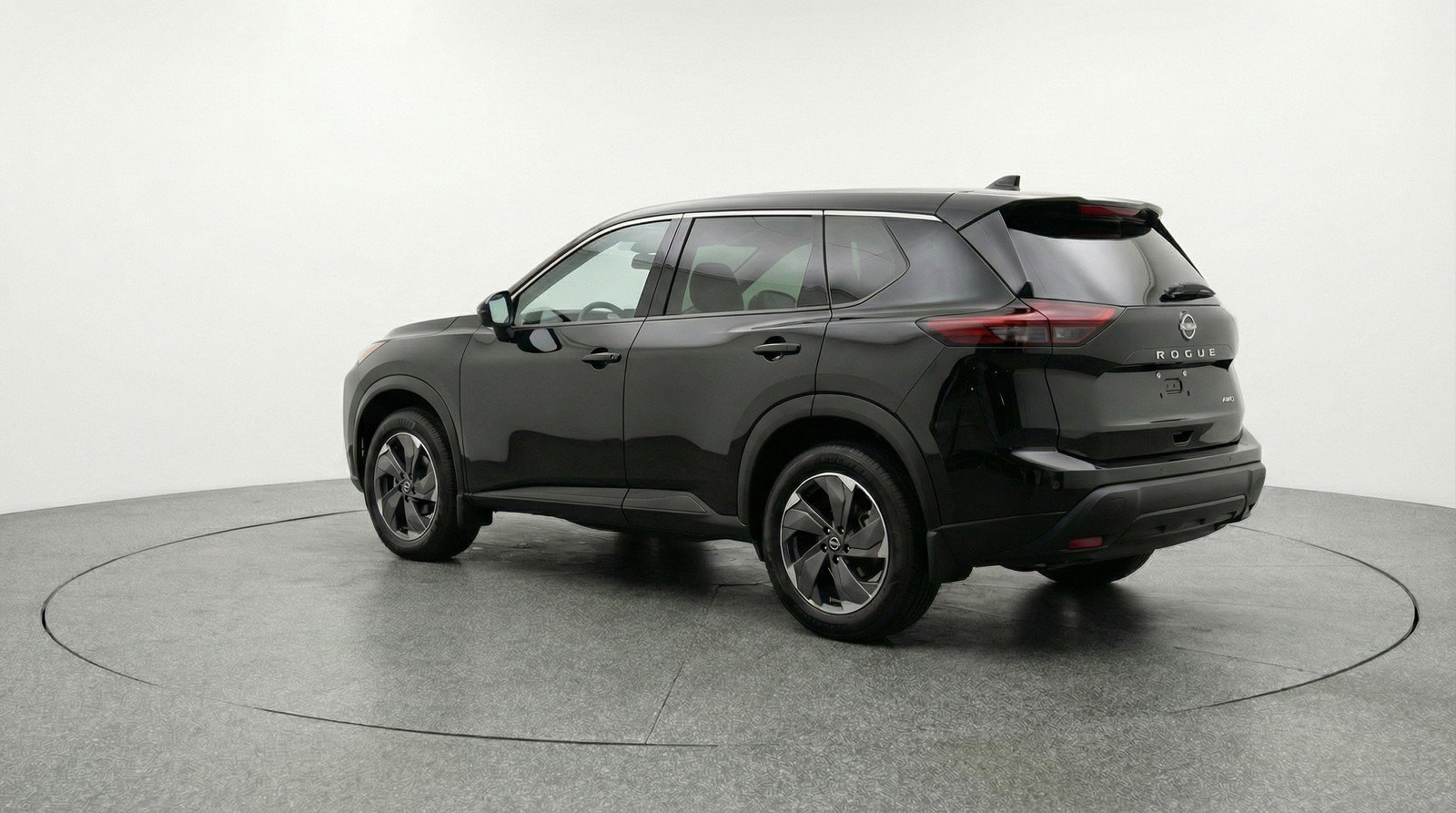 Used 2025 Nissan Rogue SV AWD/4WD image 6