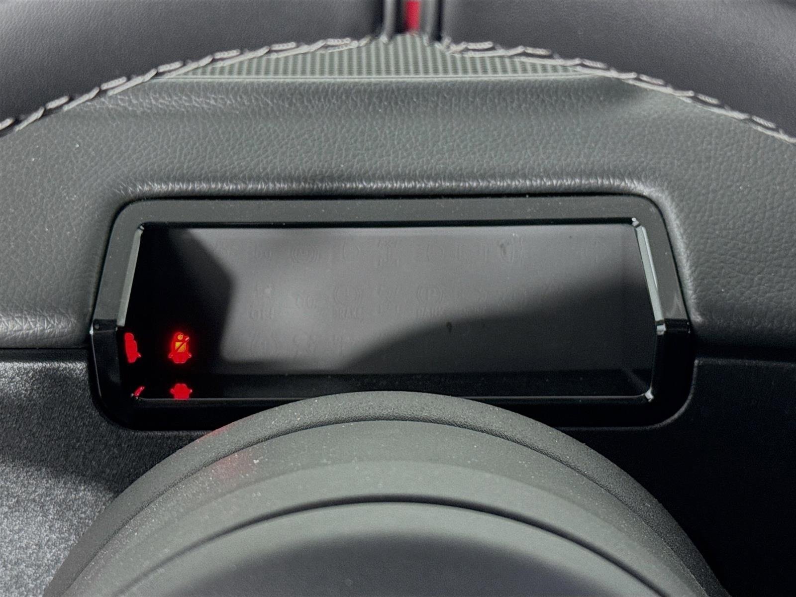 Used 2025 INEOS Grenadier Fieldmaster Edition image 12