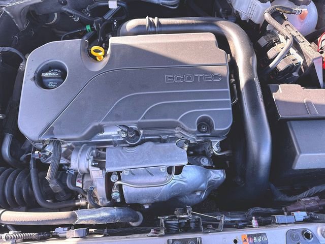 Used 2024 Chevrolet Malibu LT image 30