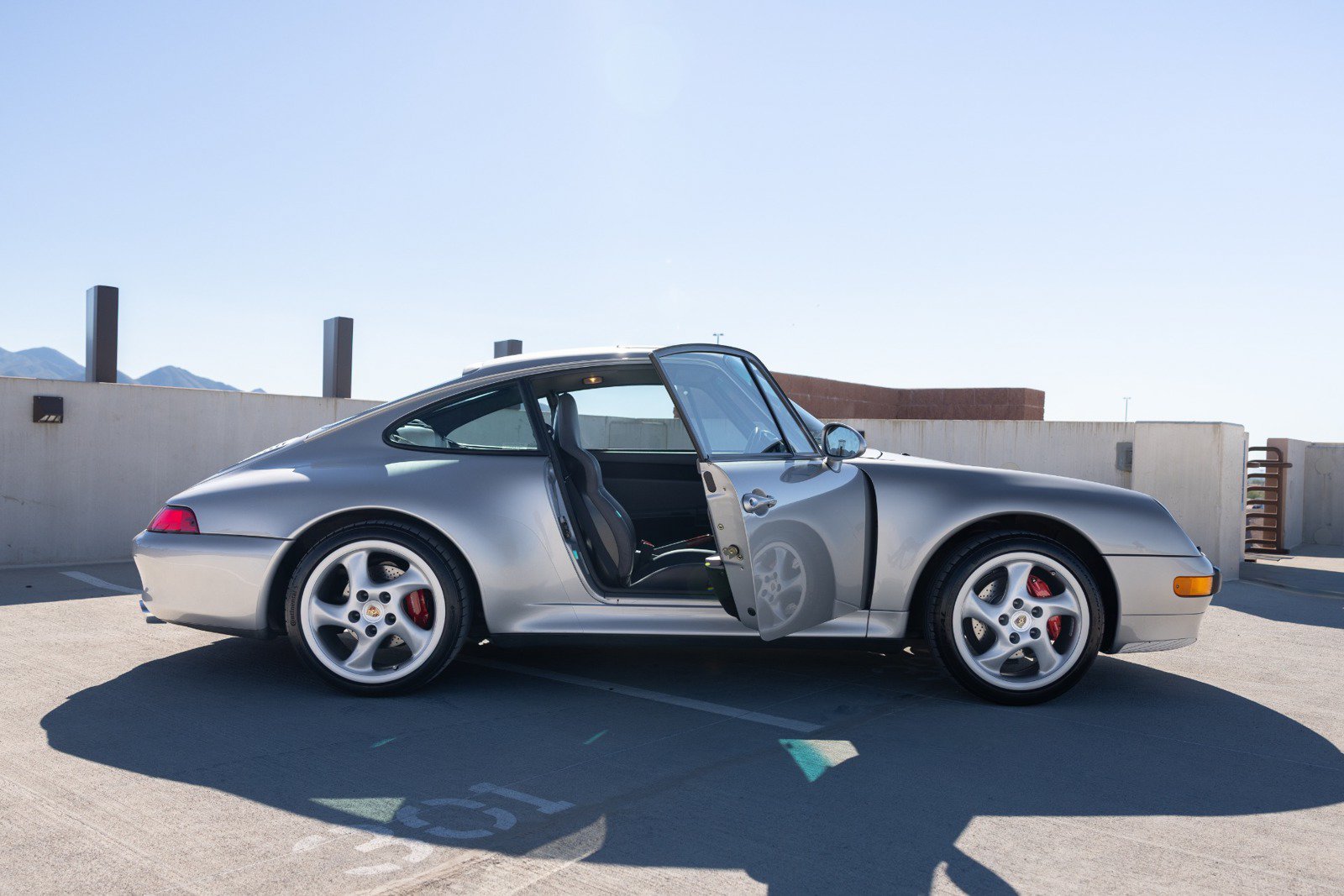 Used 1998 Porsche 911 Carrera S RWD image 17