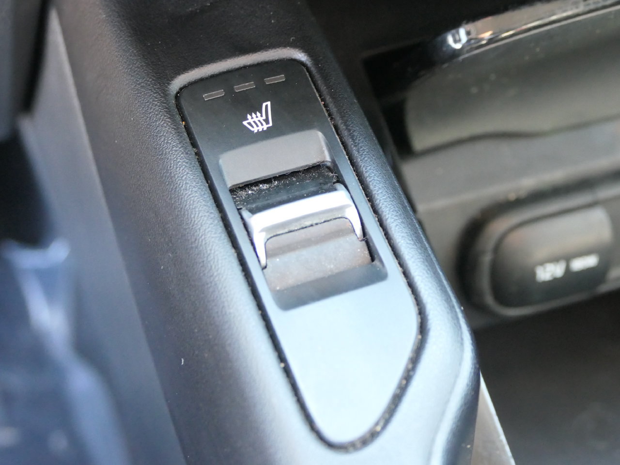 Certified 2024 Kia Telluride S w/ S Sunroof Package FWD image 21