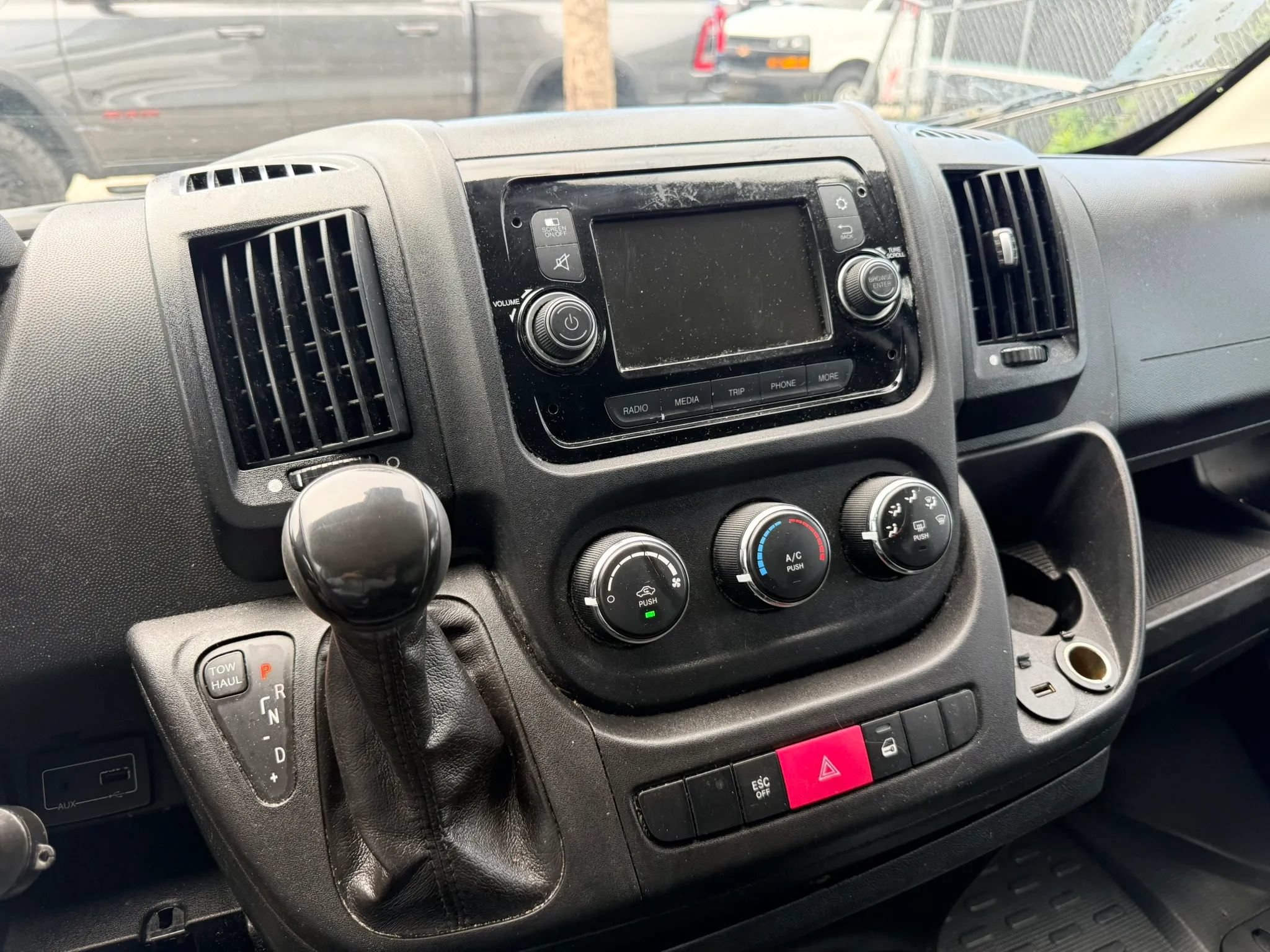 Used 2021 RAM ProMaster 2500 FWD image 12