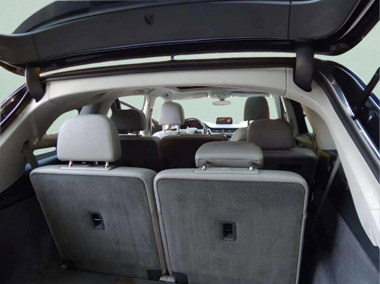 Used 2017 Audi Q7 3.0T Prestige image 58