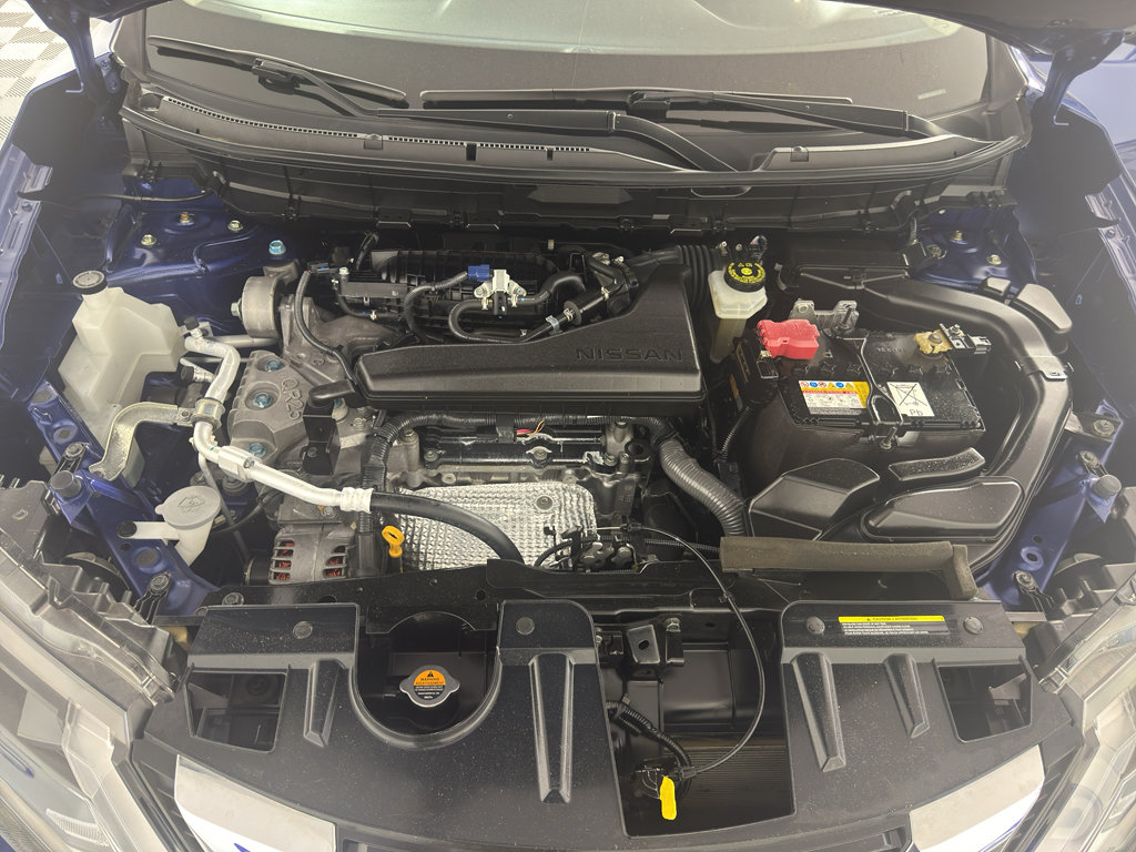 Used 2020 Nissan Rogue SV AWD/4WD image 11