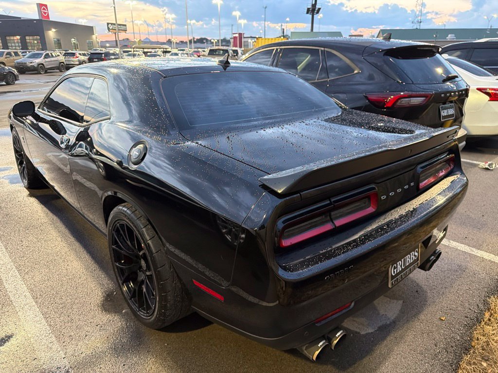 Used 2022 Dodge Challenger R/T Scat Pack RWD image 4