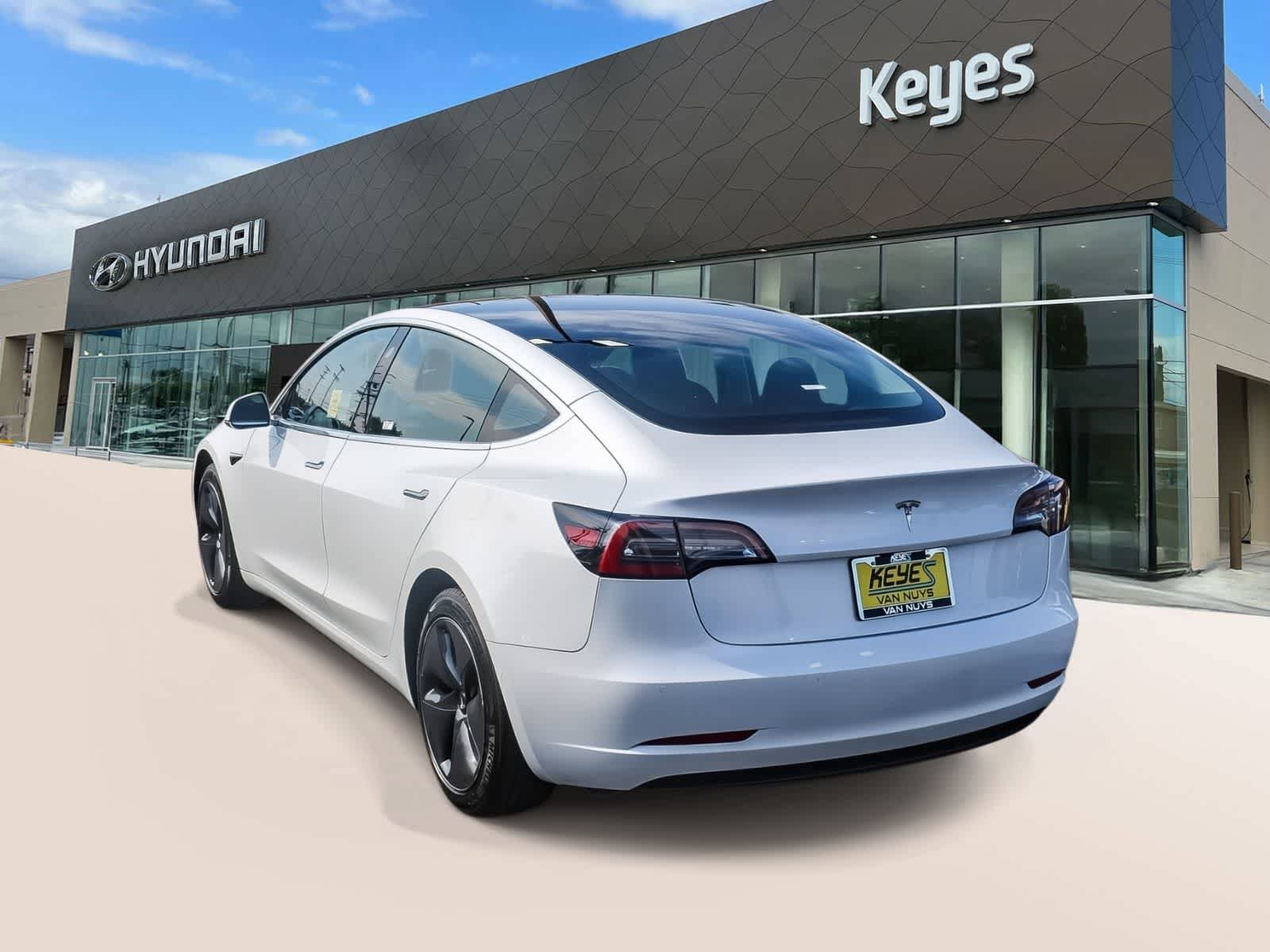 Used 2020 Tesla Model 3 Standard Range image 7