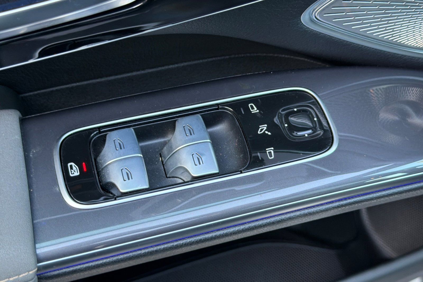 Certified 2023 Mercedes-Benz EQS 450+ SUV image 12