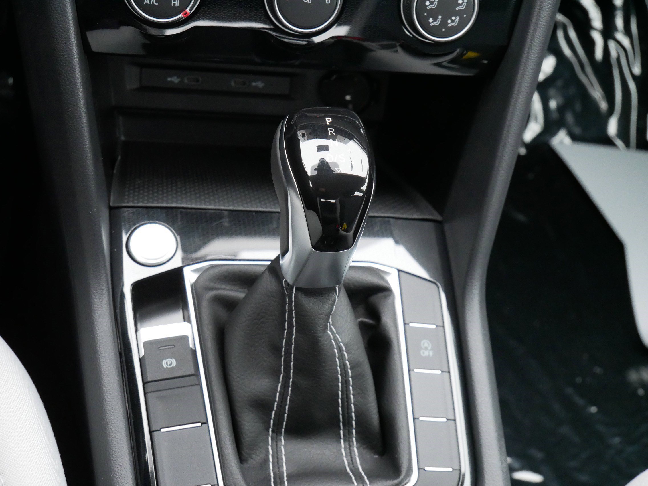 New 2026 Volkswagen Taos S FWD image 6