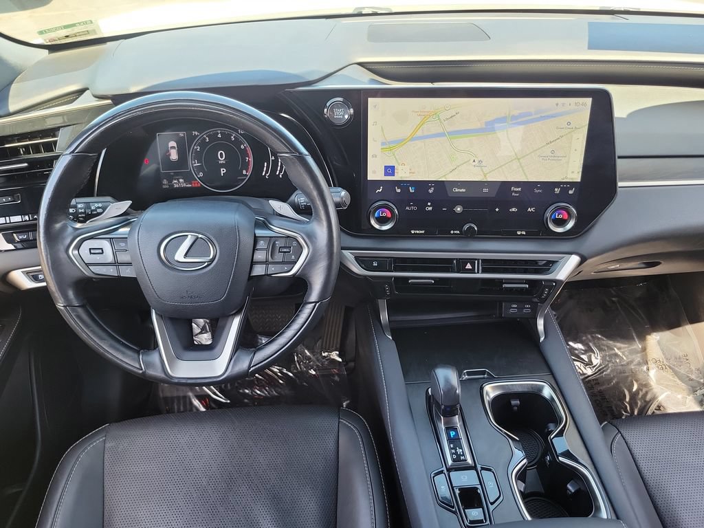 Used 2024 Lexus RX 350 Premium Plus w/ Cold Area Package FWD image 4