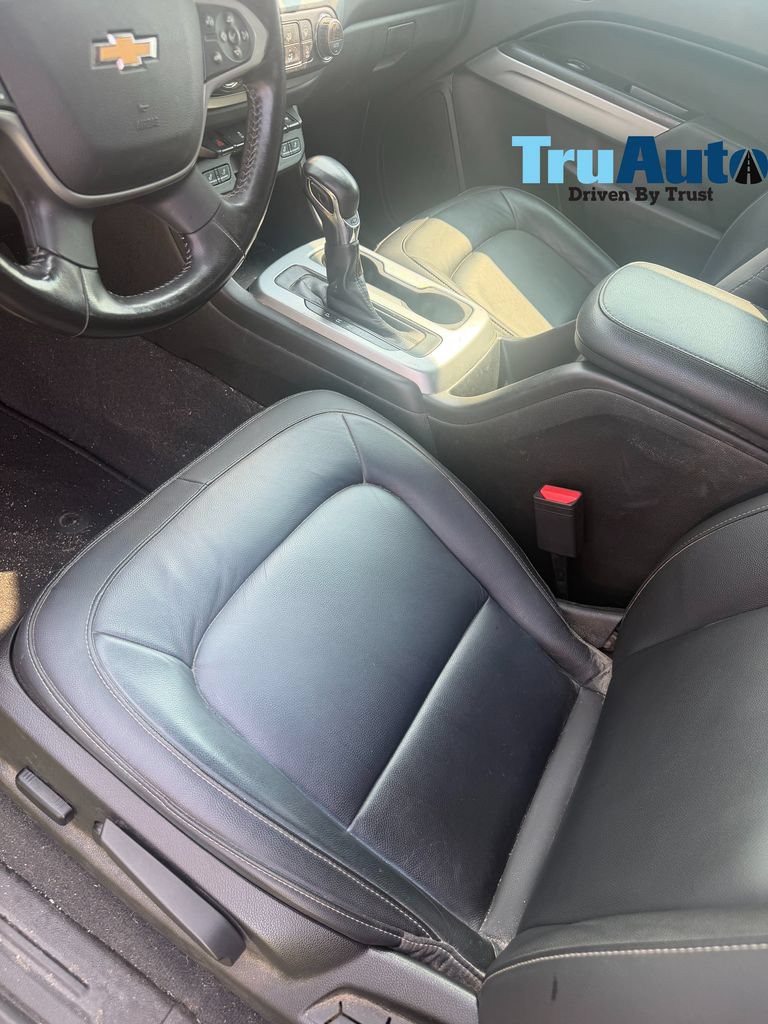 Used 2022 Chevrolet Colorado LT w/ Luxury Package AWD/4WD image 7
