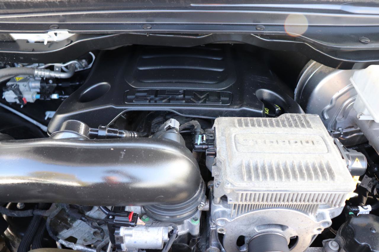 Used 2024 RAM 1500 Laramie RWD image 52