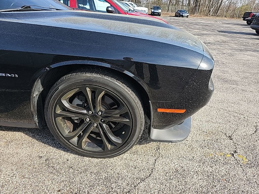 Used 2021 Dodge Challenger R/T image 12