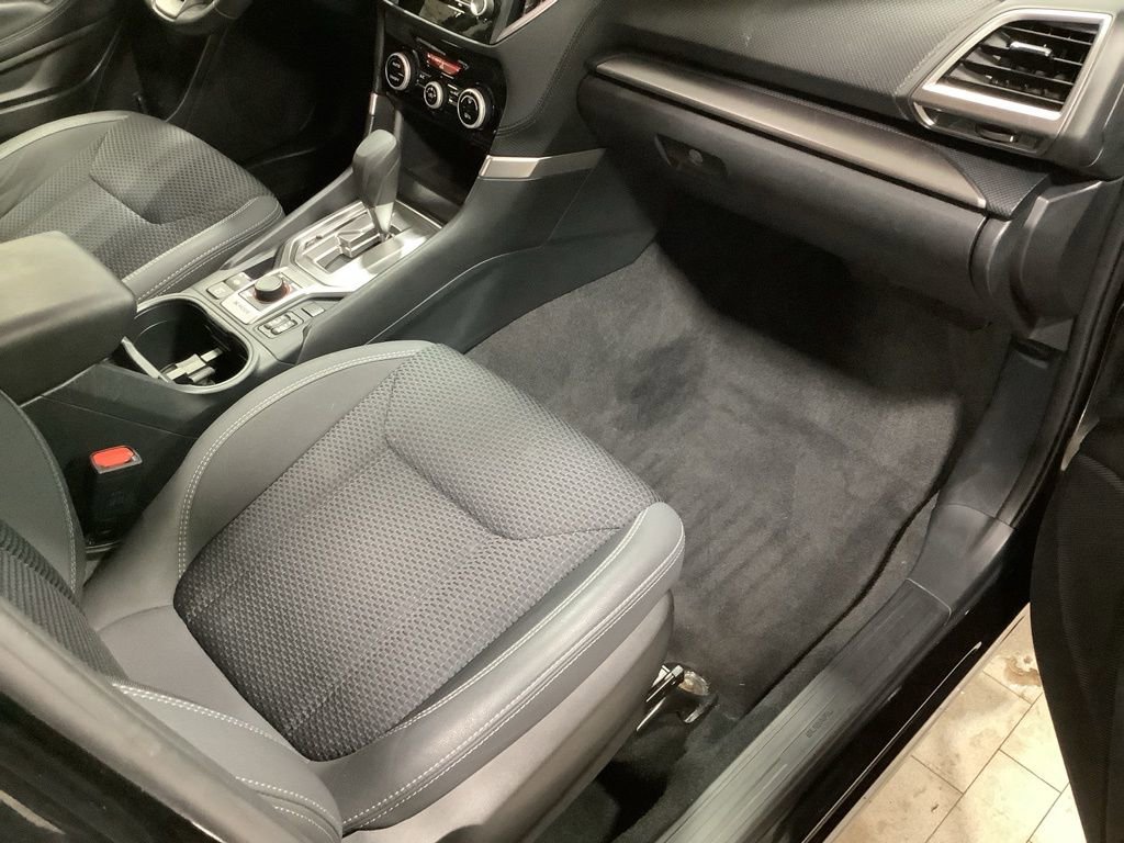 Used 2020 Subaru Forester Premium image 23