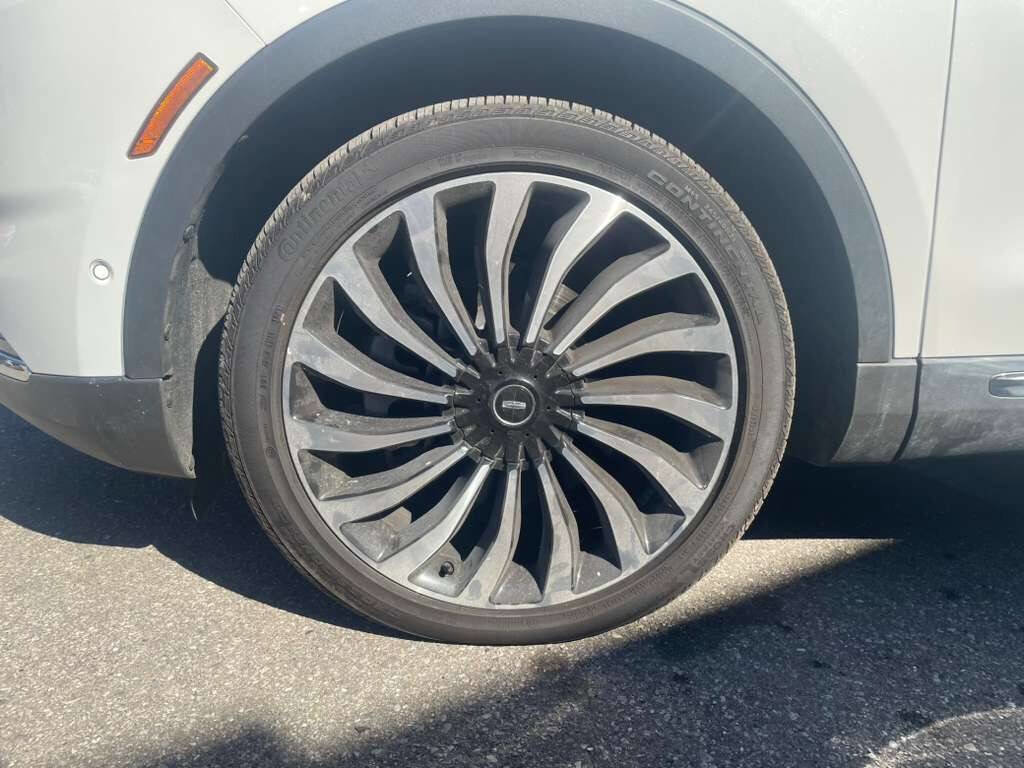 Used 2022 Lincoln Nautilus Black Label image 15