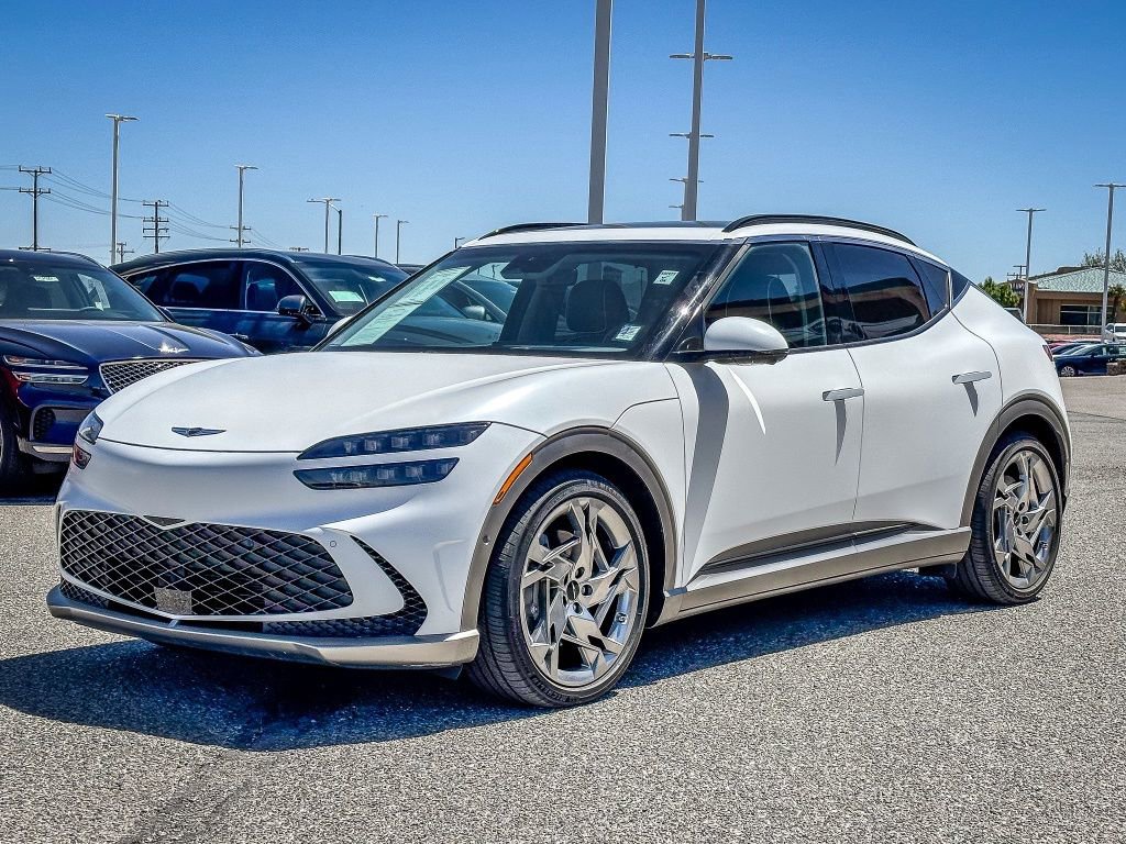 Used 2023 Genesis GV60 Performance image 2