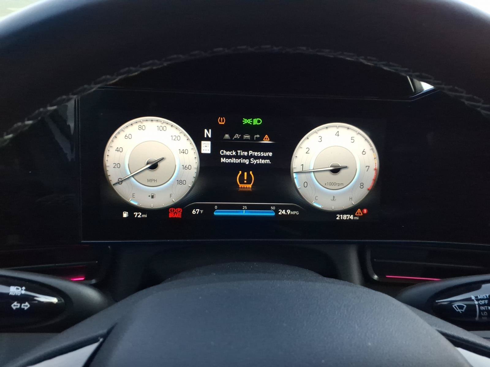 Used 2025 Hyundai Elantra N FWD image 19