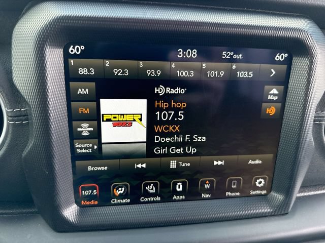 Used 2023 Jeep Wrangler Unlimited Sahara w/ Cold Weather Group AWD/4WD image 16