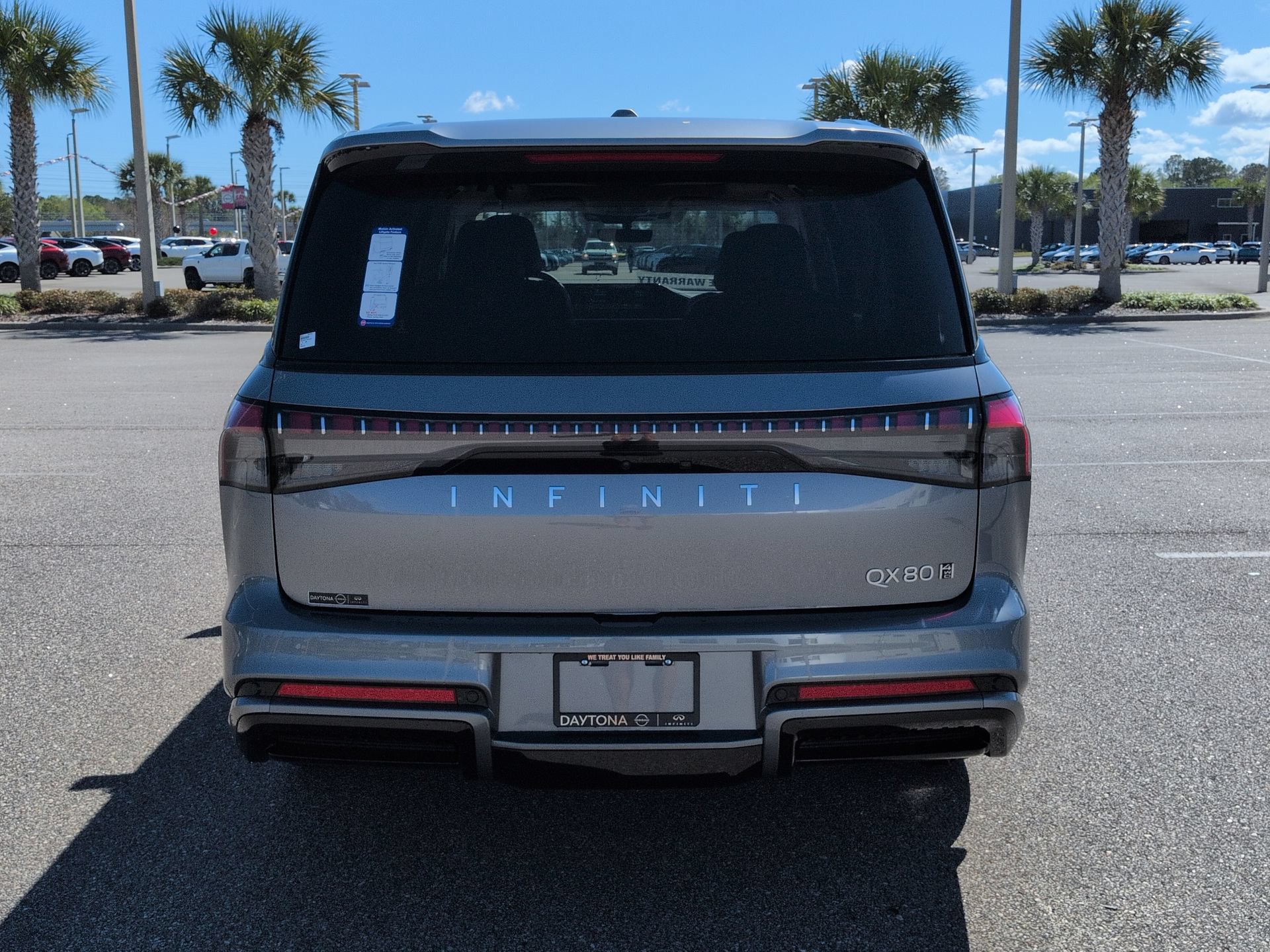New 2026 INFINITI QX80 Luxe w/ Cargo Package AWD/4WD image 6