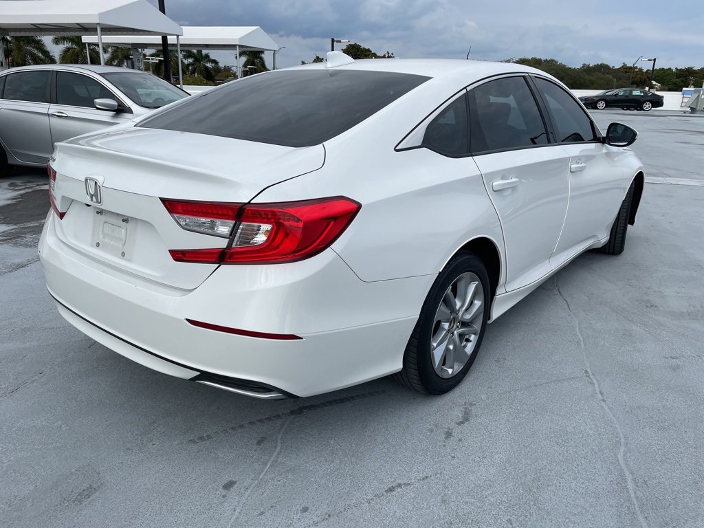 Used 2020 Honda Accord LX image 4