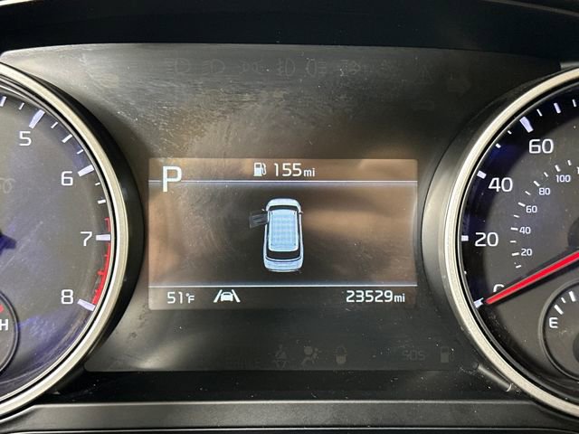 Used 2023 Kia Carnival LX image 18