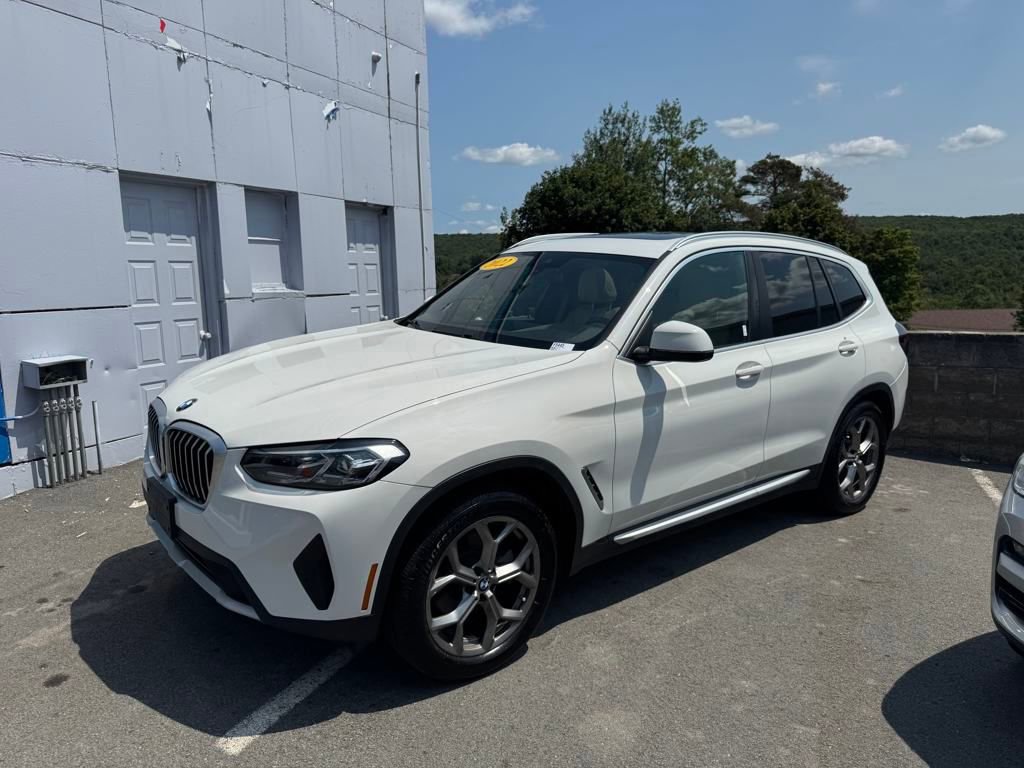 Used 2022 BMW X3 xDrive30i w/ Convenience Package image 2