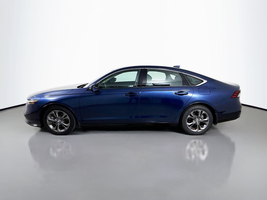 Used 2023 Honda Accord EX-L image 4