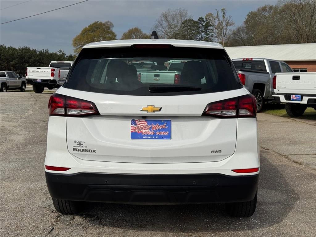 Used 2023 Chevrolet Equinox LS image 4