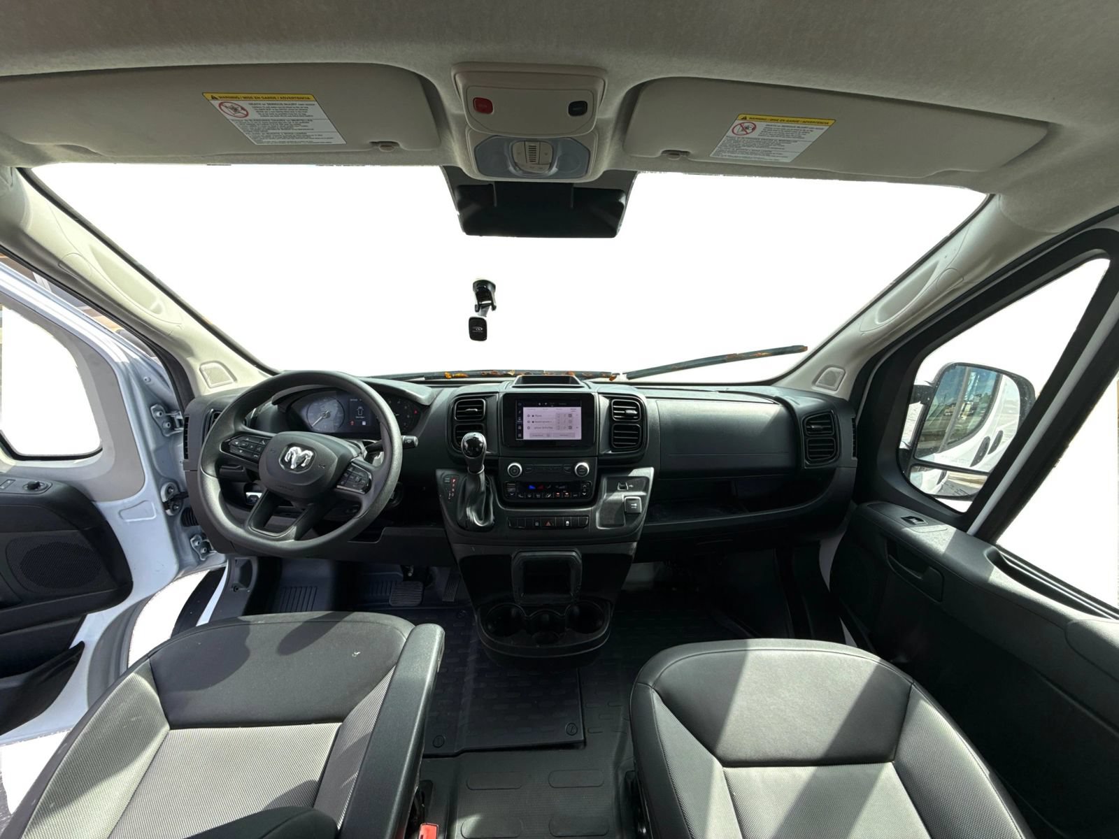 Used 2025 RAM ProMaster 3500 w/ Convenience Group FWD image 12
