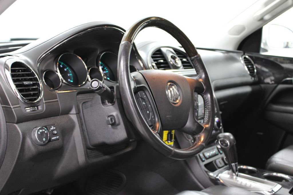 Used 2017 Buick Enclave Premium w/ Experience Buick Package image 24