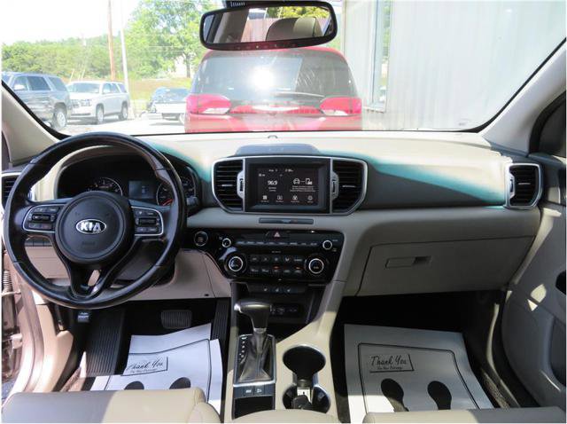 Used 2018 Kia Sportage EX w/ EX Premium Package image 7