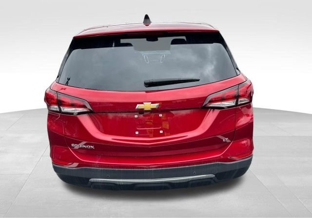 Certified 2024 Chevrolet Equinox LT image 3