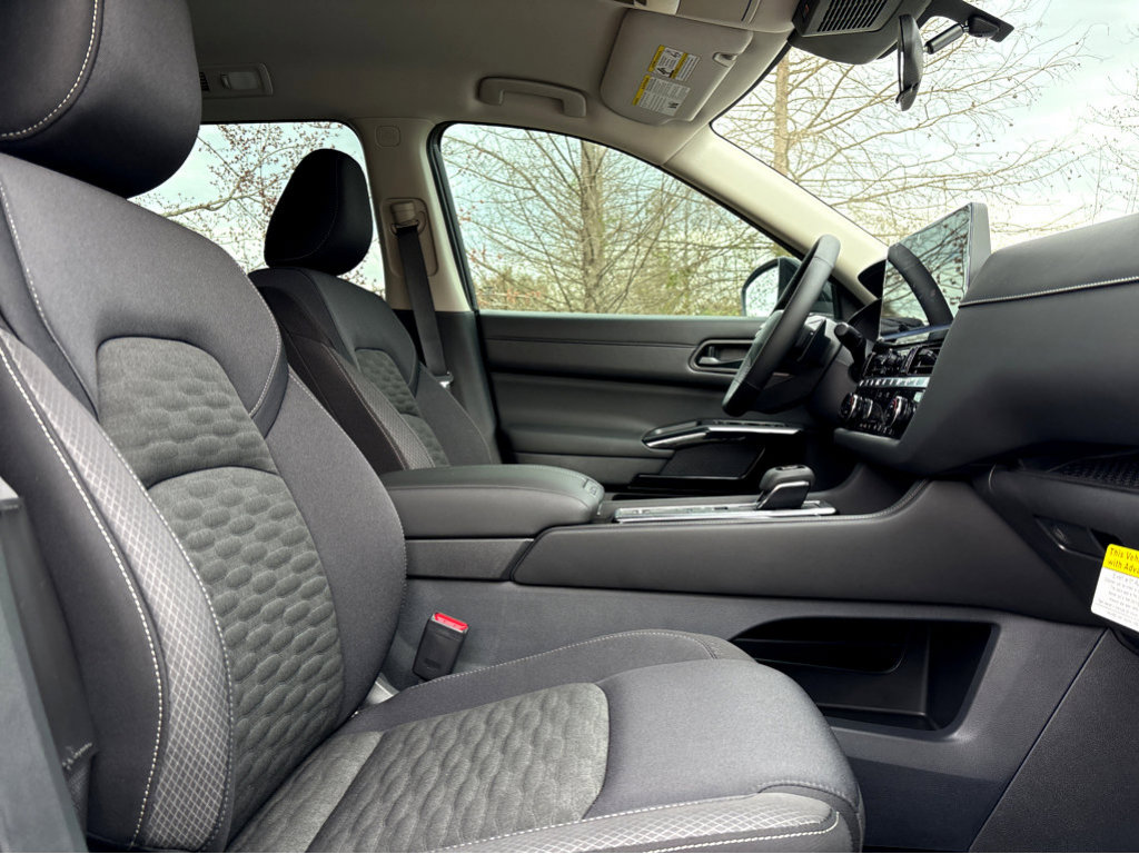 New 2026 Nissan Pathfinder SV AWD/4WD image 9