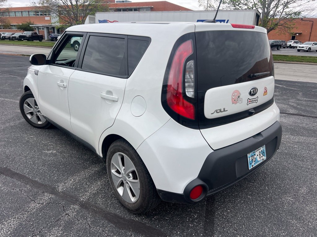 Used 2016 Kia Soul w/ Convenience Package FWD image 6