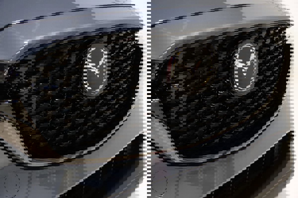 Used 2024 MAZDA CX-5 Carbon Edition image 27