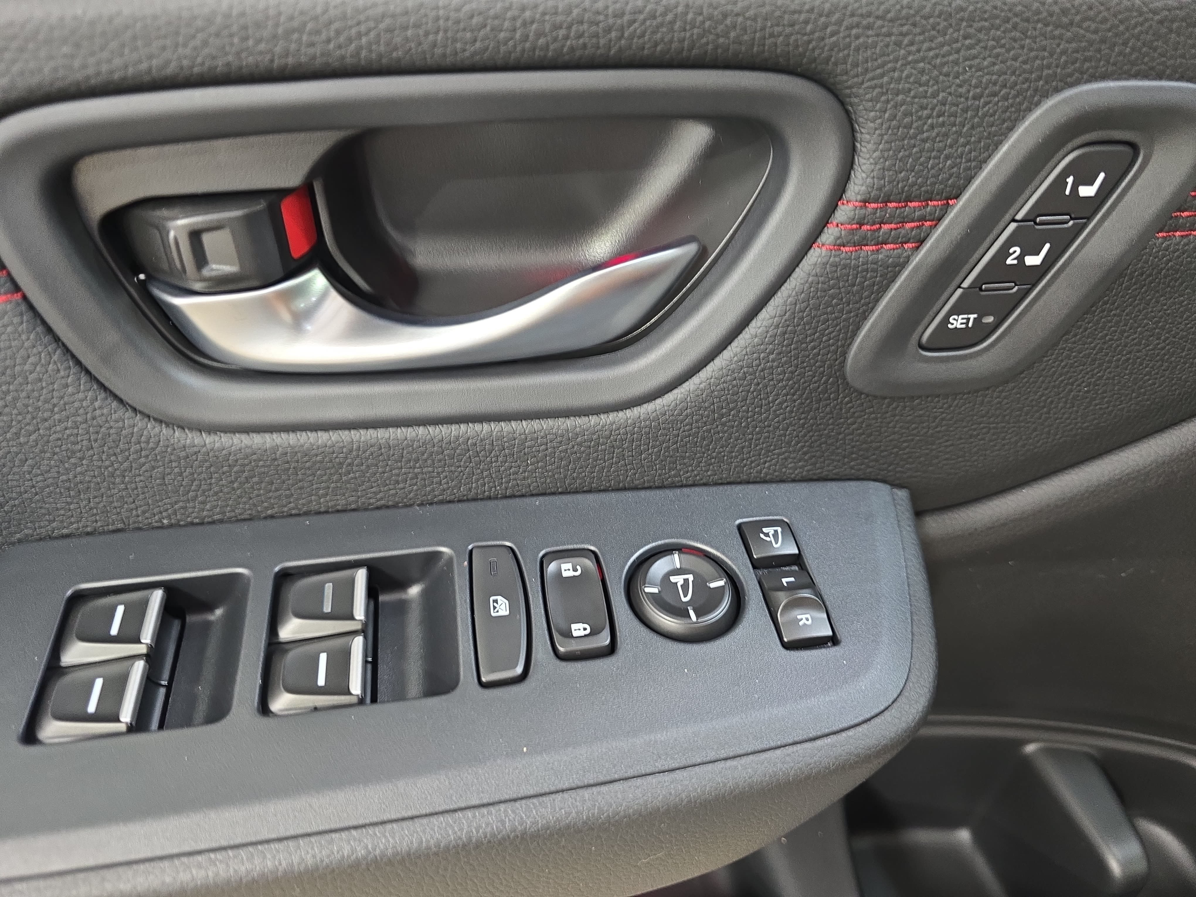 New 2026 Honda Pilot Black Edition image 25