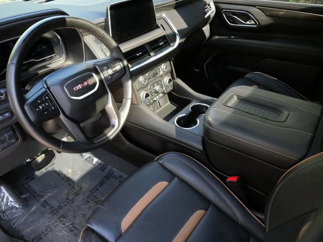 Used 2024 GMC Yukon AT4 w/ AT4 Premium Plus Package AWD/4WD image 11