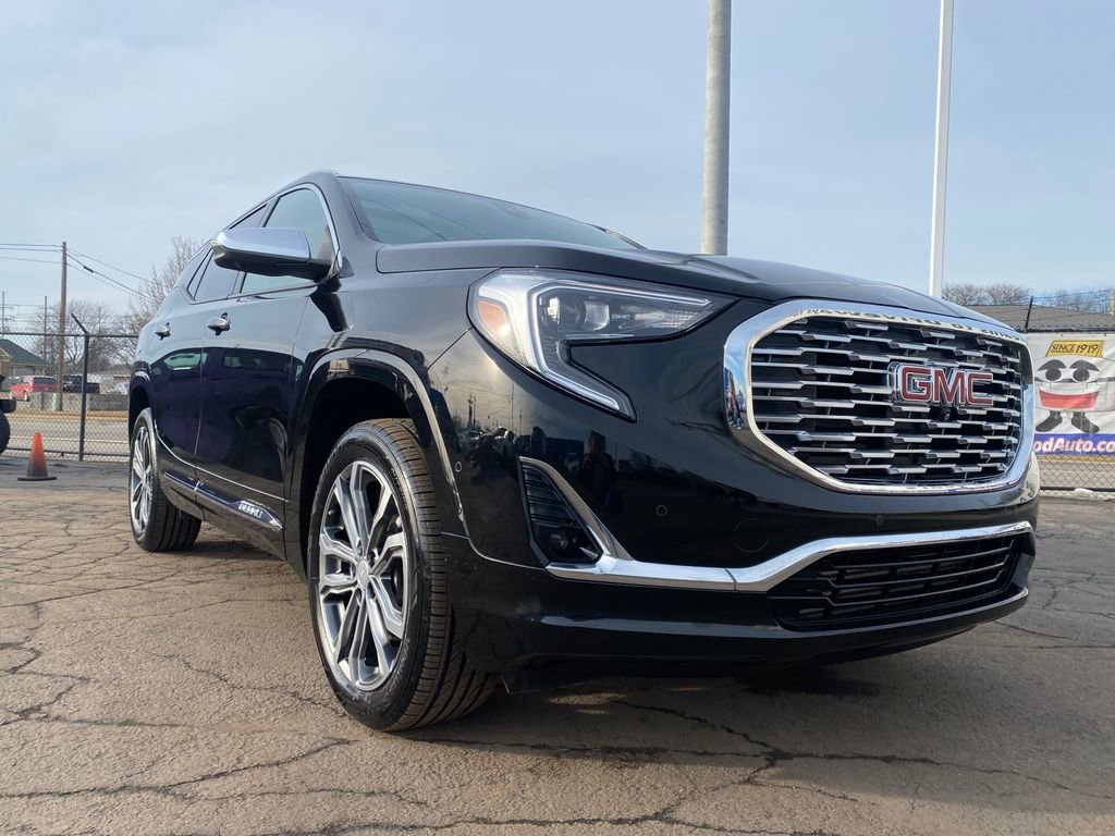 Used 2019 GMC Terrain Denali w/ Advanced Safety Package image 35