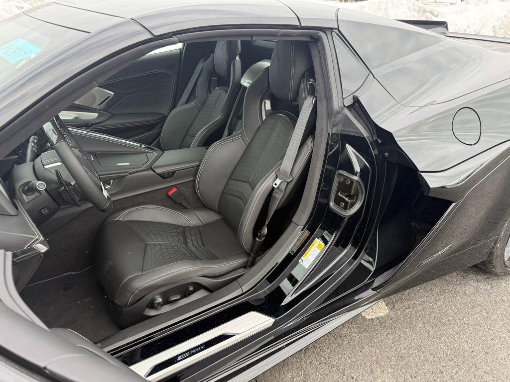 New 2025 Chevrolet Corvette E-Ray image 23