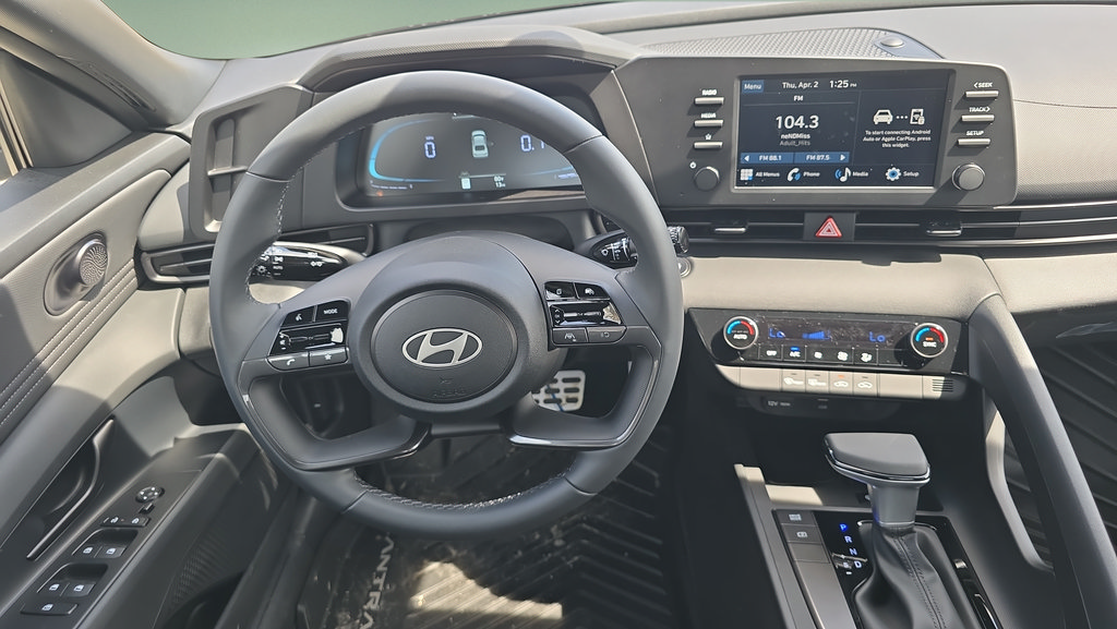New 2026 Hyundai Elantra Sport FWD image 25