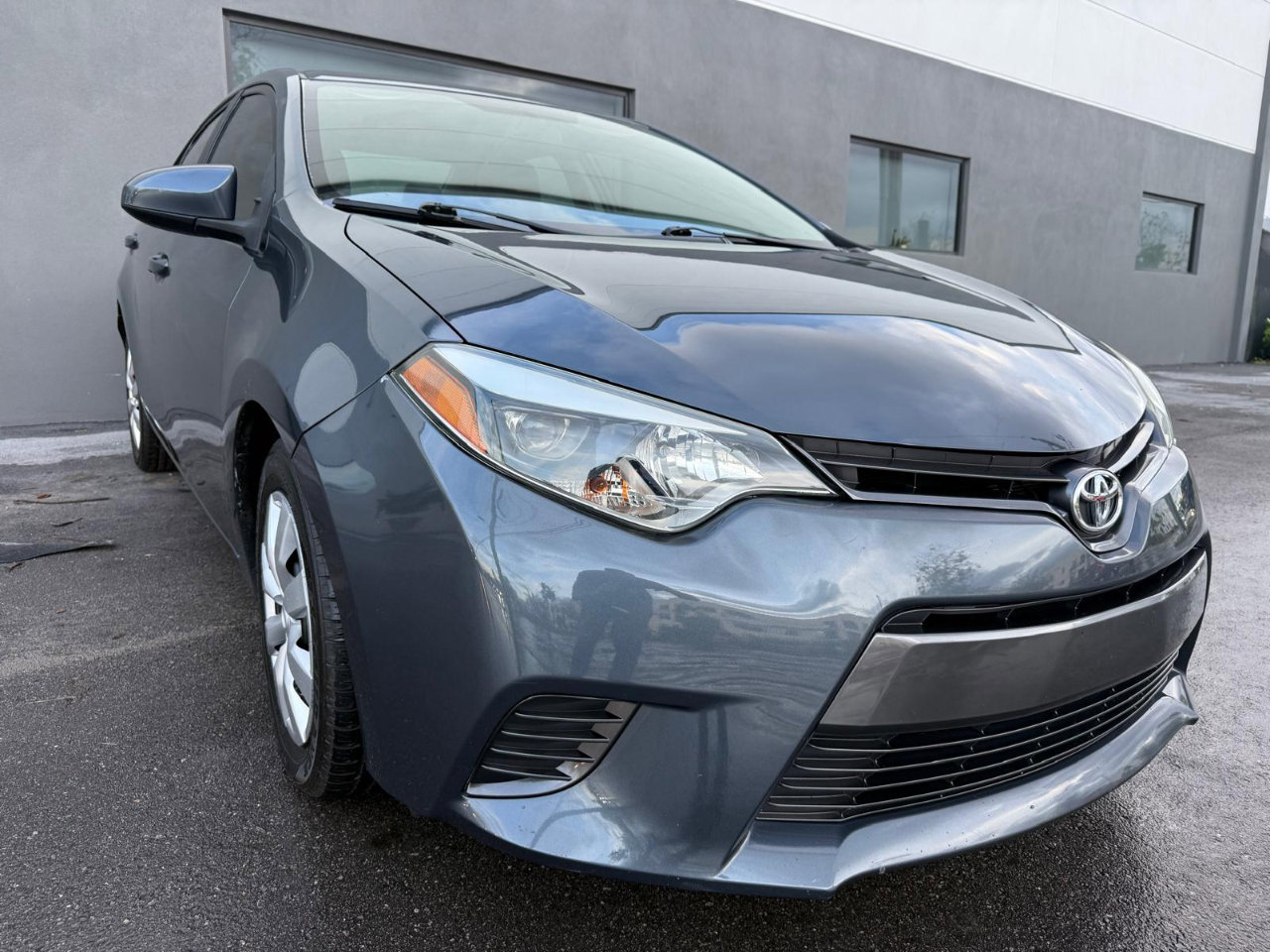 Used 2015 Toyota Corolla LE Premium image 6