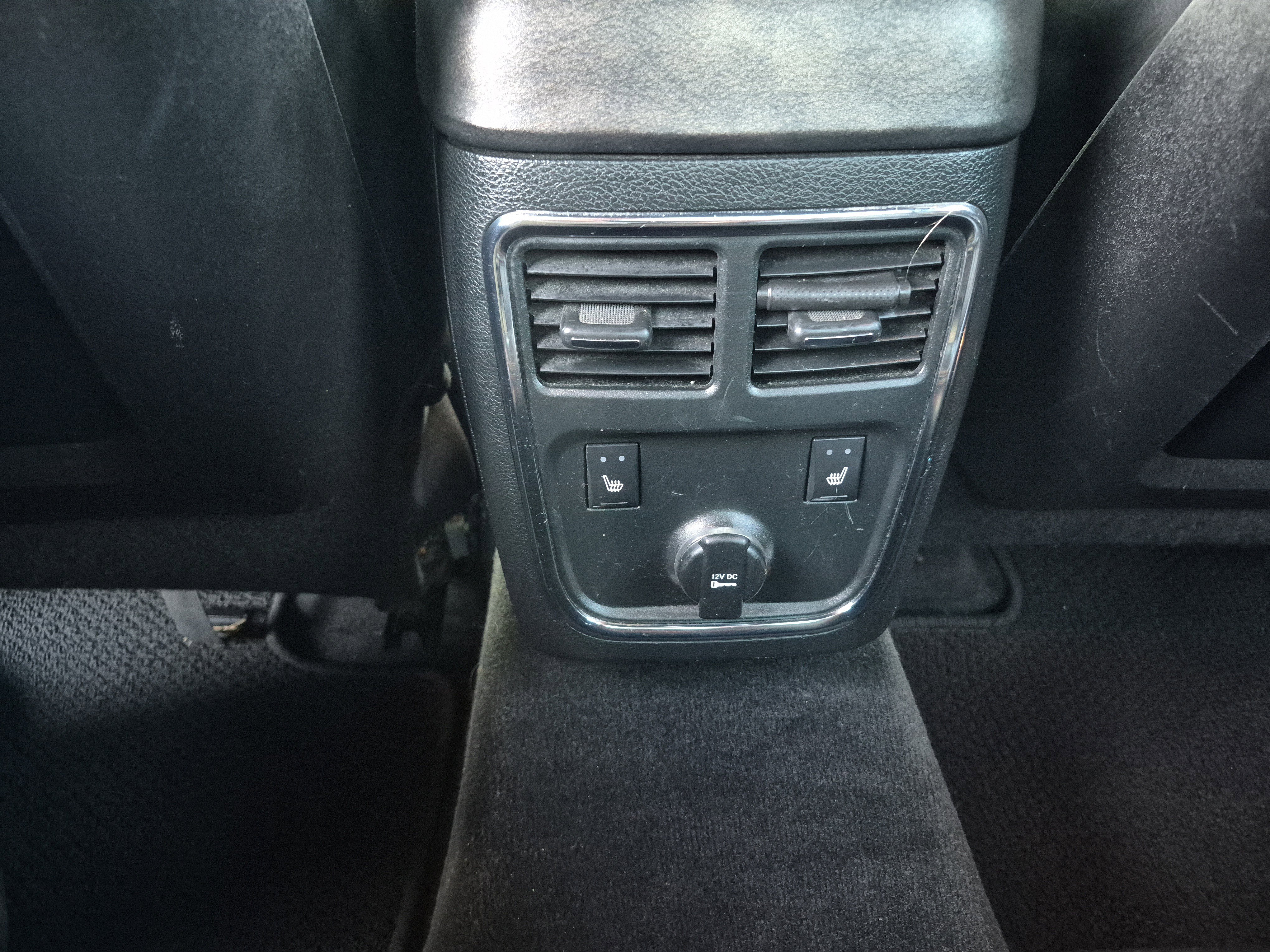 Used 2014 Dodge Charger SXT RWD image 18