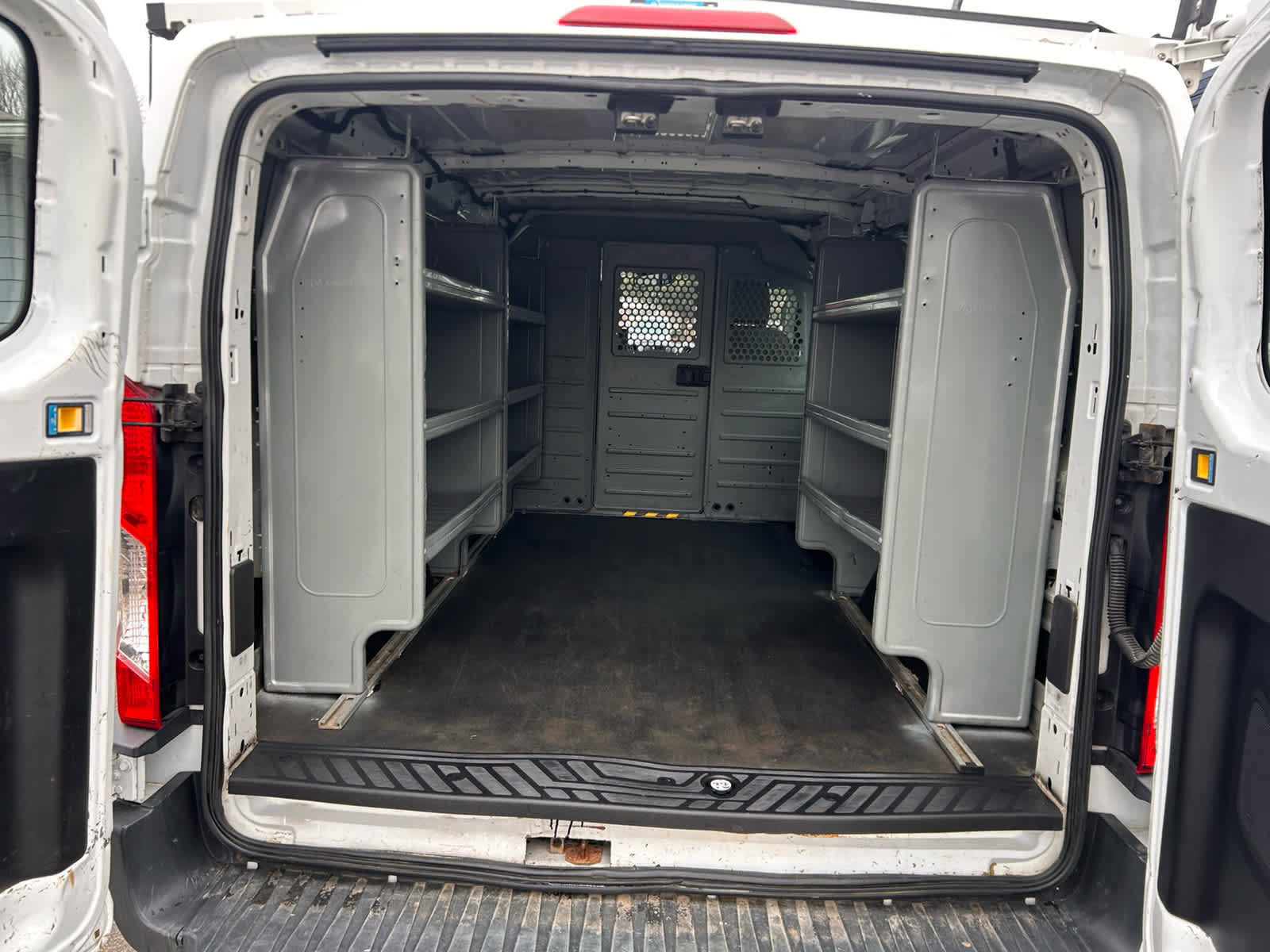 Used 2015 Ford Transit 250 130 Low Roof image 20