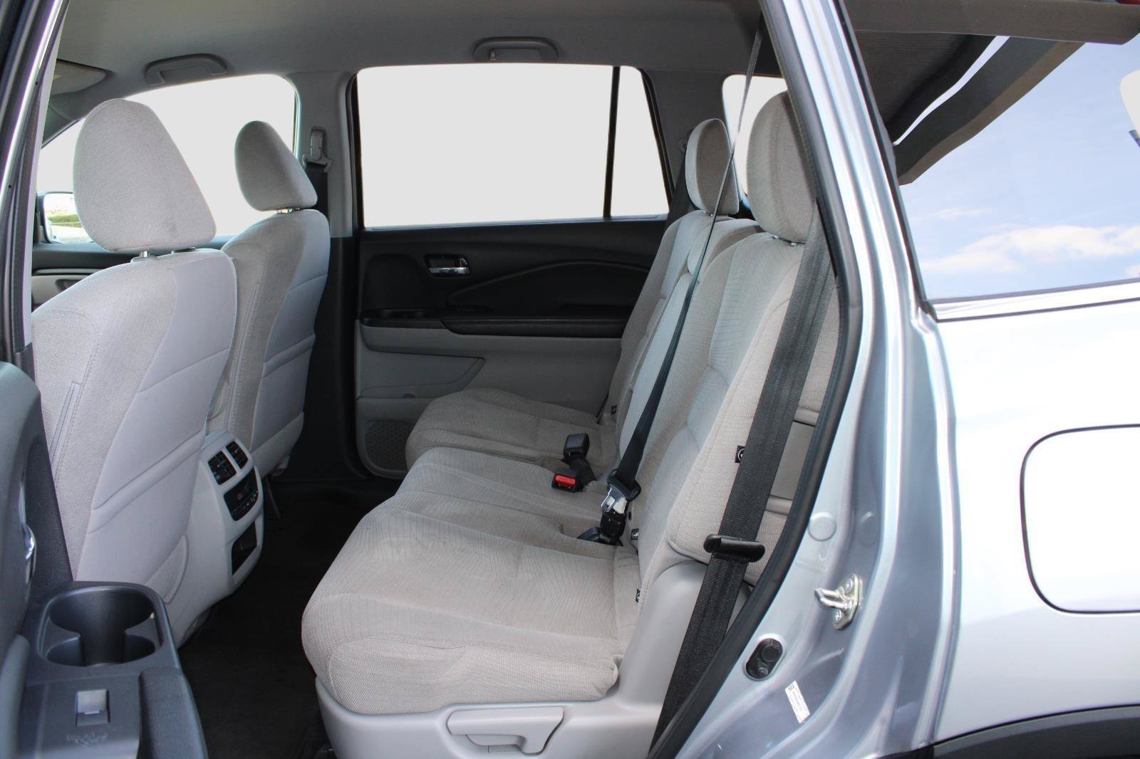 Used 2016 Honda Pilot EX image 37