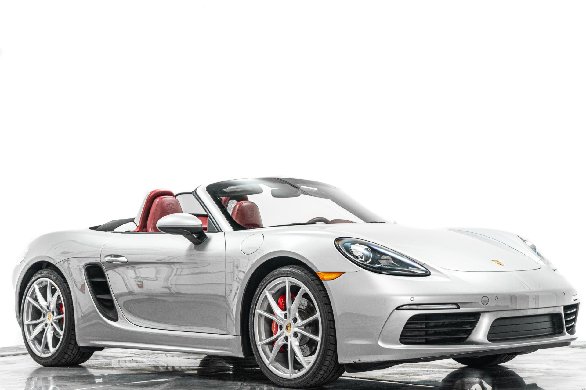 Used 2018 Porsche 718 Boxster S RWD image 32