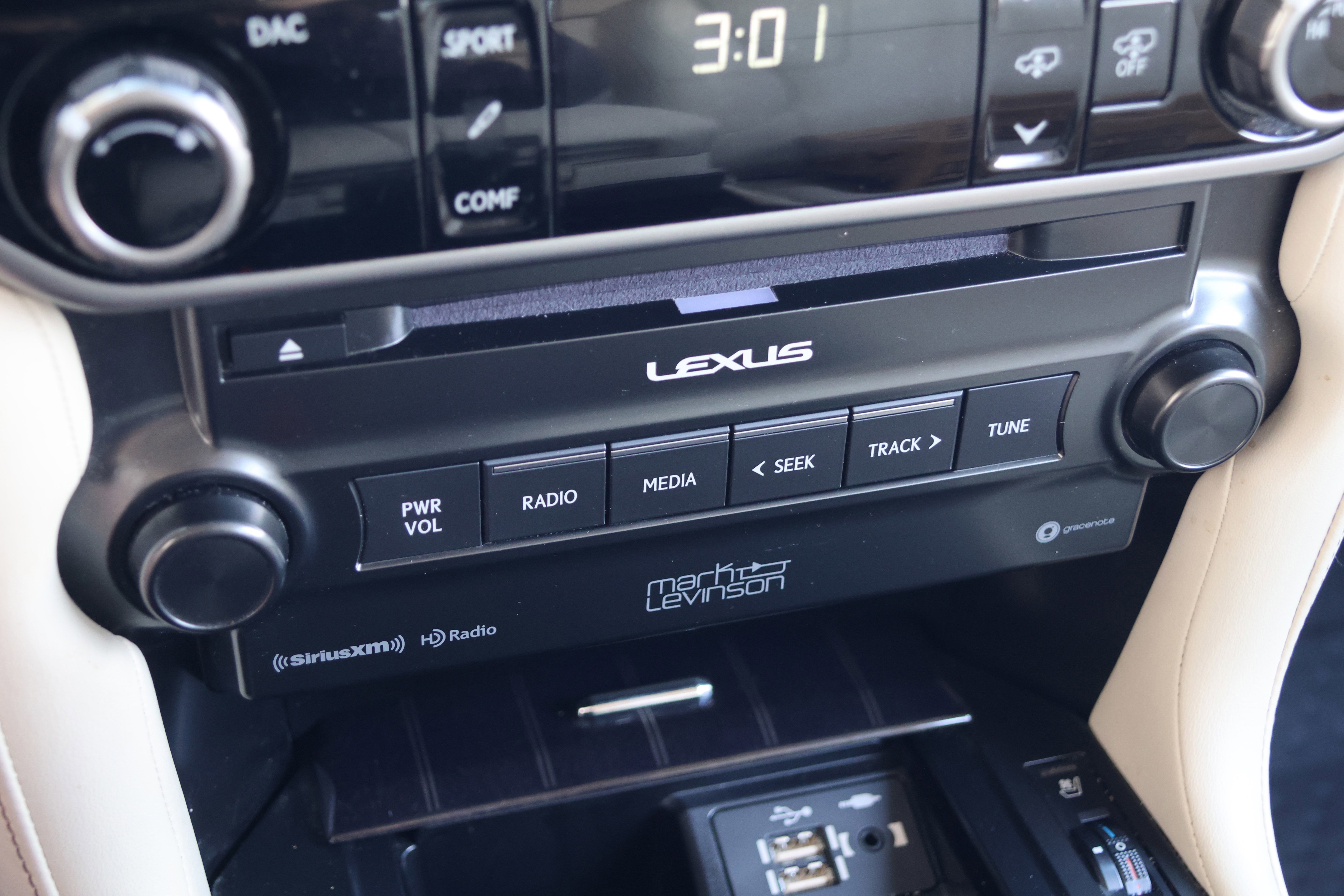 Certified 2023 Lexus GX 460 Luxury w/ Sport Design Package image 28