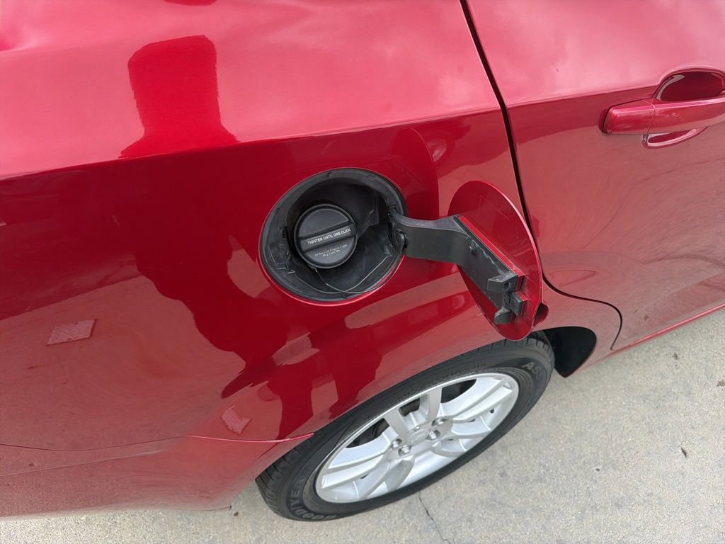 Used 2015 Chevrolet Sonic LT w/ Wheels and Fog Lamp Package image 41