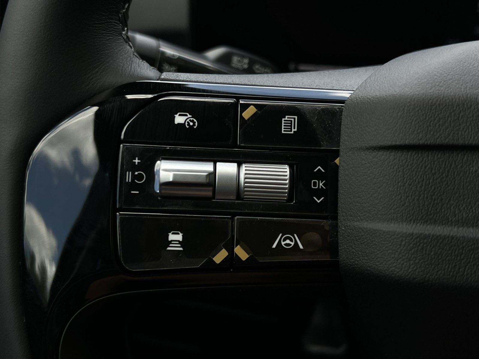 New 2026 Kia Sorento S FWD image 35