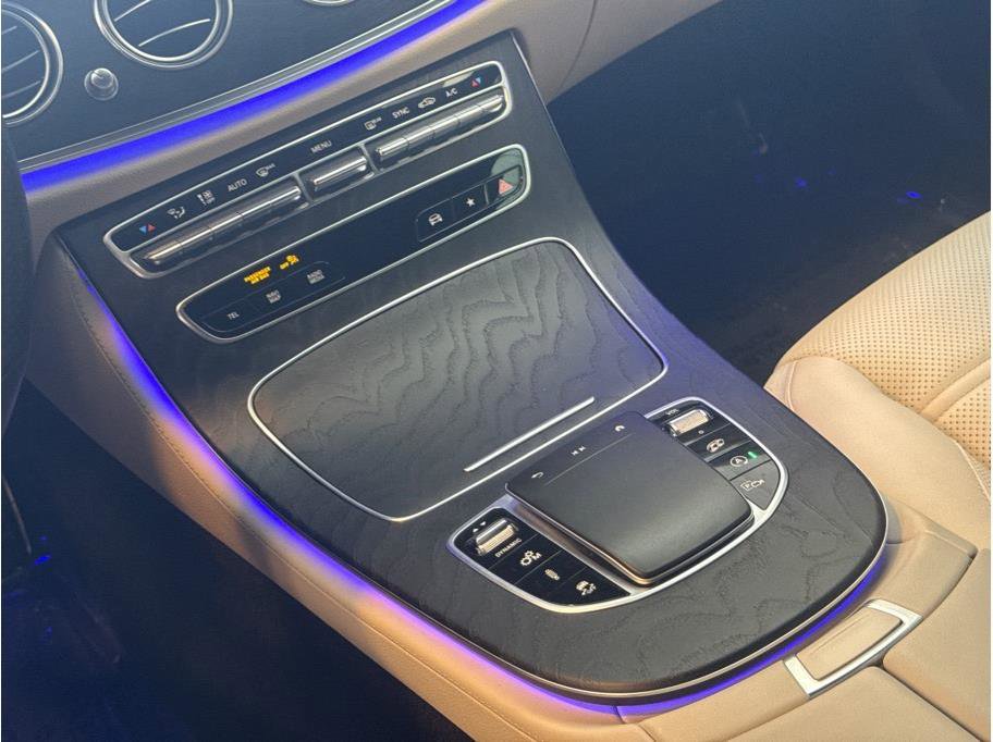 Used 2021 Mercedes-Benz E 53 AMG 4MATIC Sedan image 19