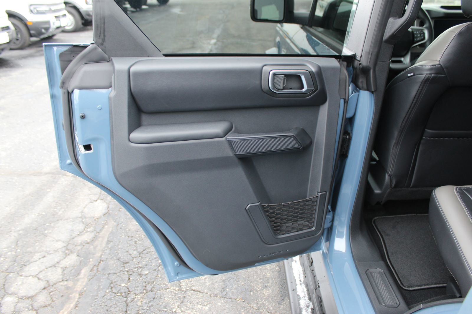 New 2025 Ford Bronco Outer Banks image 18